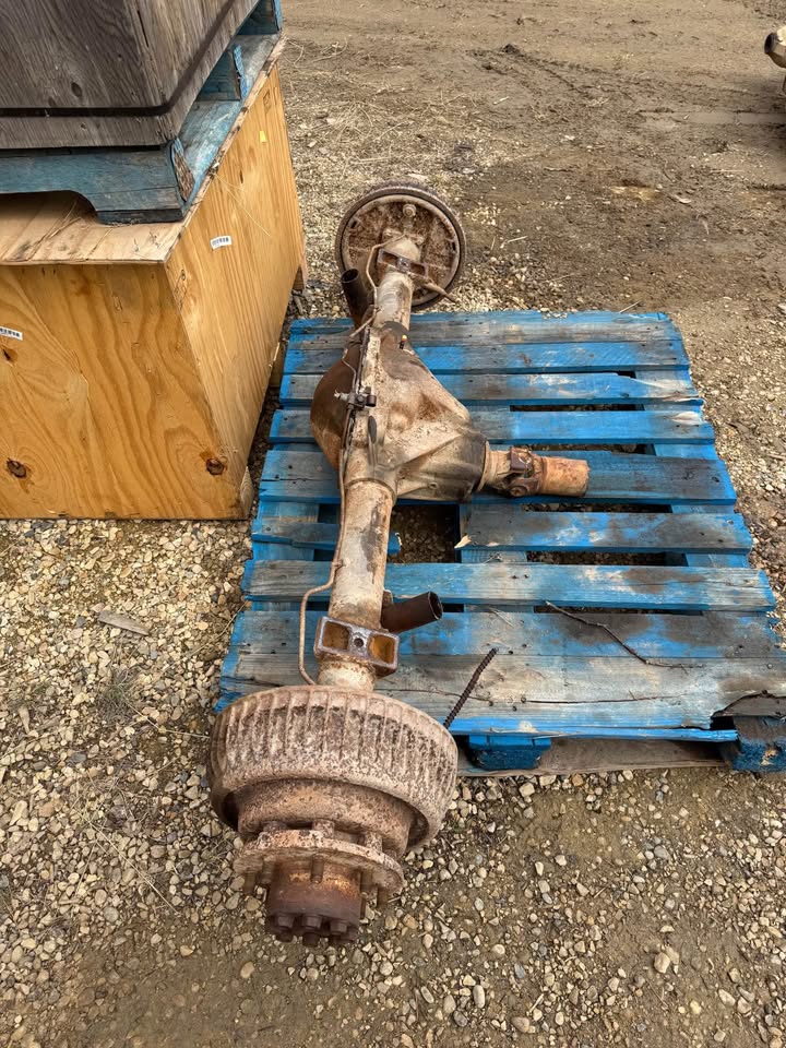 14 BOLT GM REAR AXLE