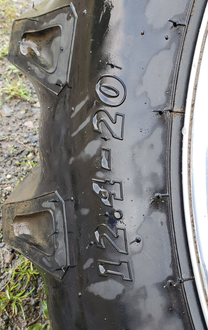 BKT TR 135 12.4- 20