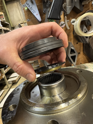 SPINDLE BEARING AND SEAL KIT, DANA 60